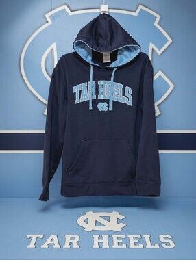 North Carolina Tar Heels Hoodie Mens Medium Blue Pullover Majestic NCAA UNC Hood